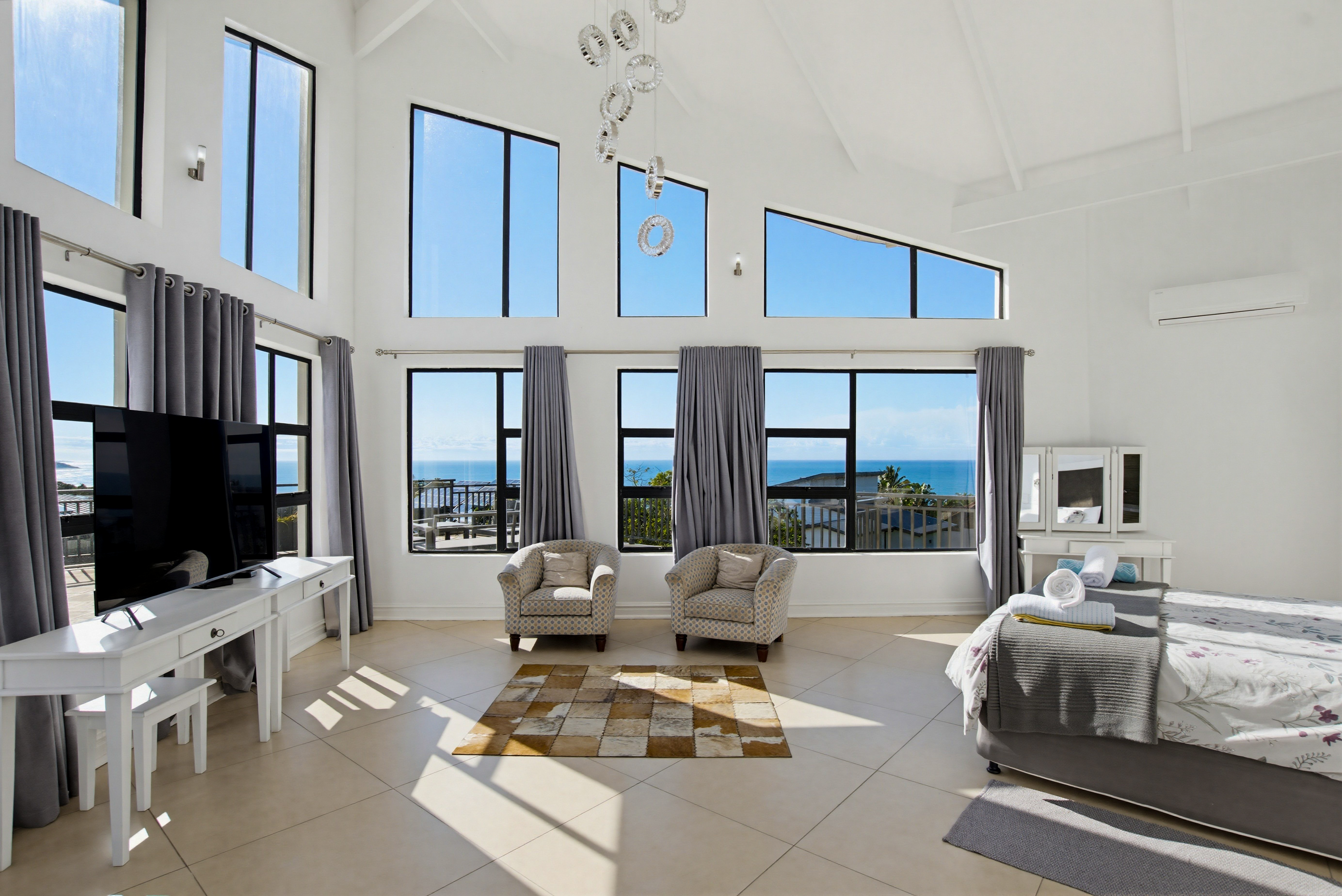  Exceptional 7-Bedroom Coastal Retreat with Panoramic Indian Ocean Views - 物件實景