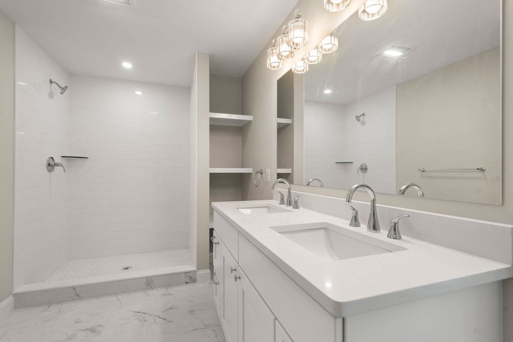 Worcester, Massachusetts, 01606, United States, 3 Bedrooms Bedrooms, ,3 BathroomsBathrooms,Residential,For Sale,1905878