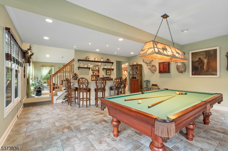 Hardyston Township, New Jersey, 07460, United States, 4 Bedrooms Bedrooms, ,4 BathroomsBathrooms,Residential,For Sale,1900804