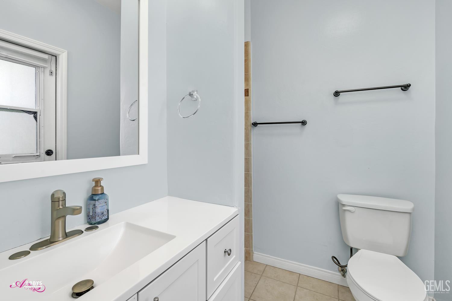 Bakersfield, California, 93311, United States, 5 Bedrooms Bedrooms, ,4 BathroomsBathrooms,Residential,For Sale,1846701