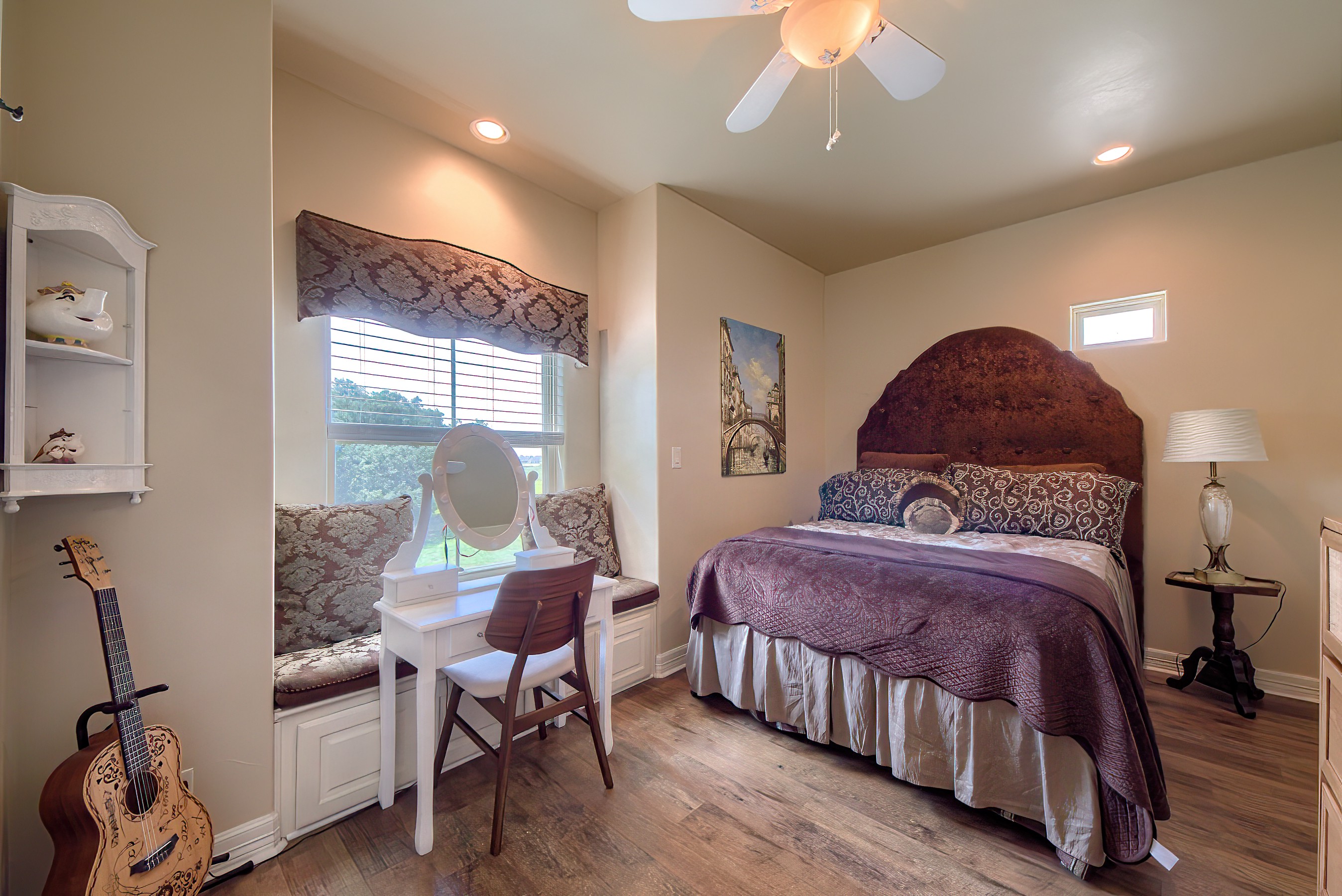 Seguin, Texas, 78155, United States, 7 Bedrooms Bedrooms, ,7 BathroomsBathrooms,Residential,For Sale,1994199