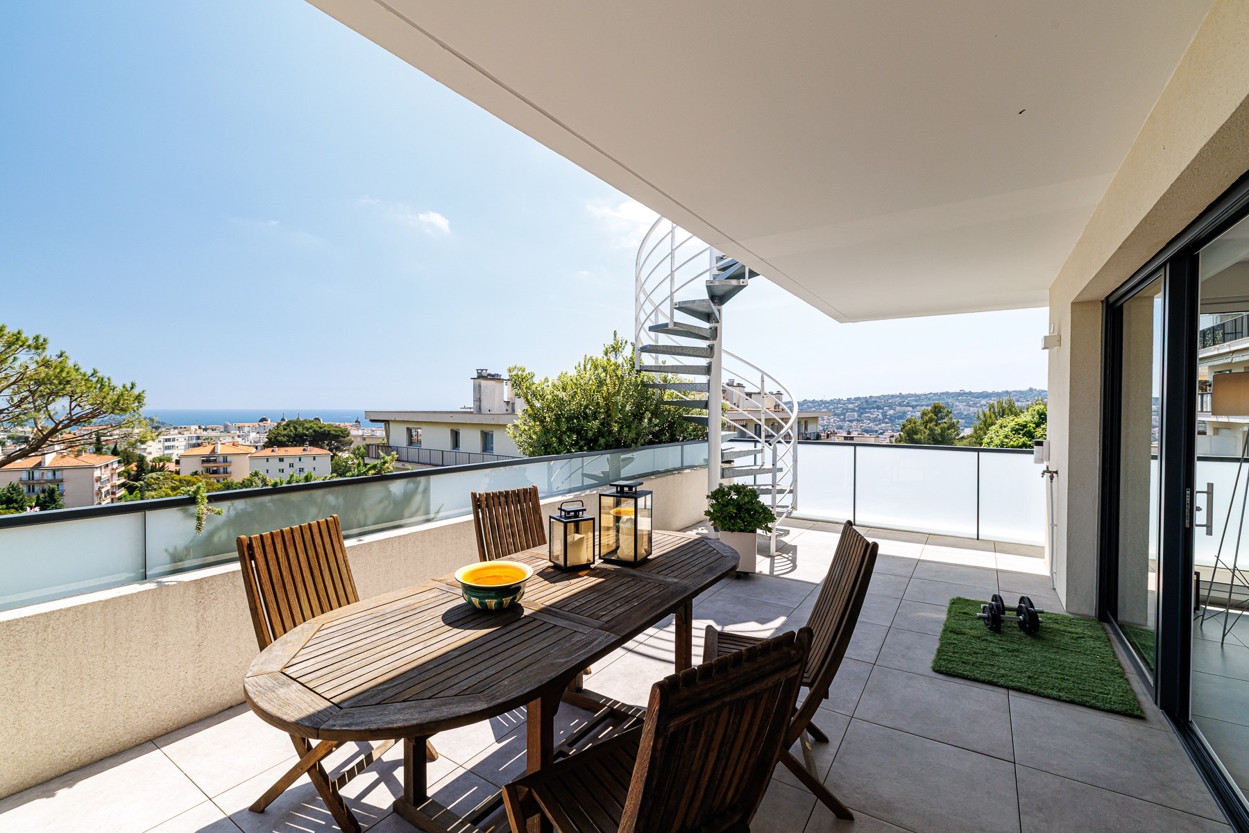  Co-exclusive penthouse apartment with sea view, prestigious area of Nice - 物件實景