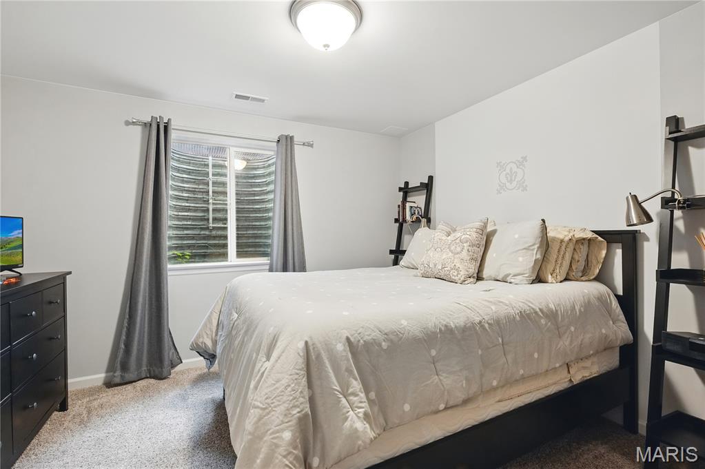 St Charles, Missouri, 63301, United States, 4 Bedrooms Bedrooms, ,3 BathroomsBathrooms,Residential,For Sale,1997020