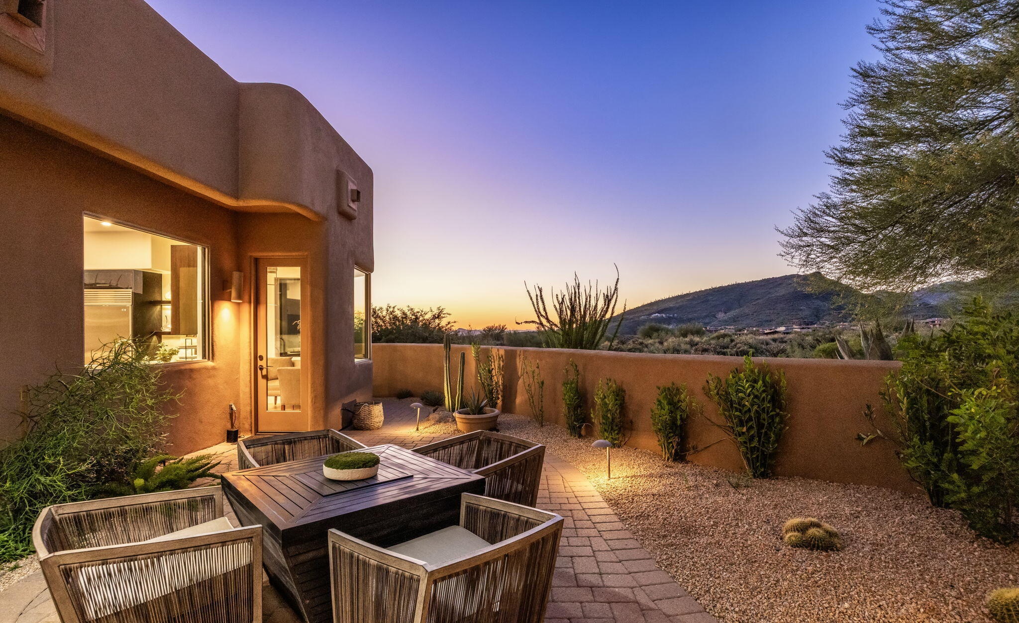  10046 E Hidden Valley Rd  Scottsdale, AZ - 物件實景