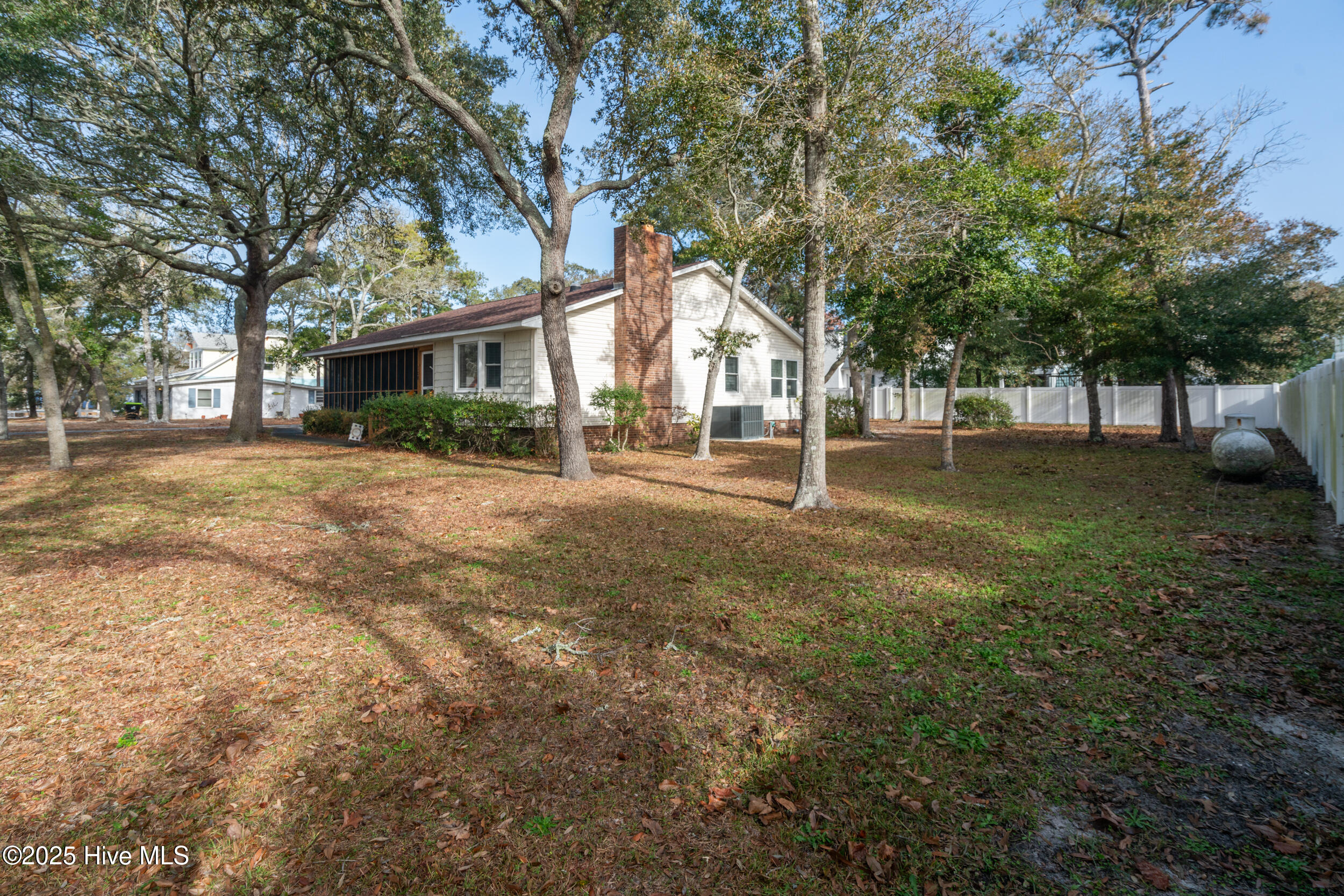 Oak Island, North Carolina, 28465, United States, 3 Bedrooms Bedrooms, ,2 BathroomsBathrooms,Residential,For Sale,1876961