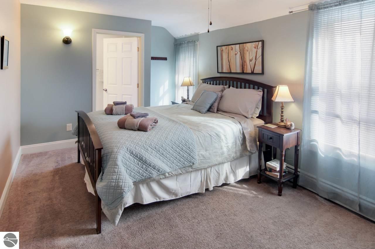 Maple City, Michigan, 49664, United States, 9 Bedrooms Bedrooms, ,2 BathroomsBathrooms,Residential,For Sale,1796888