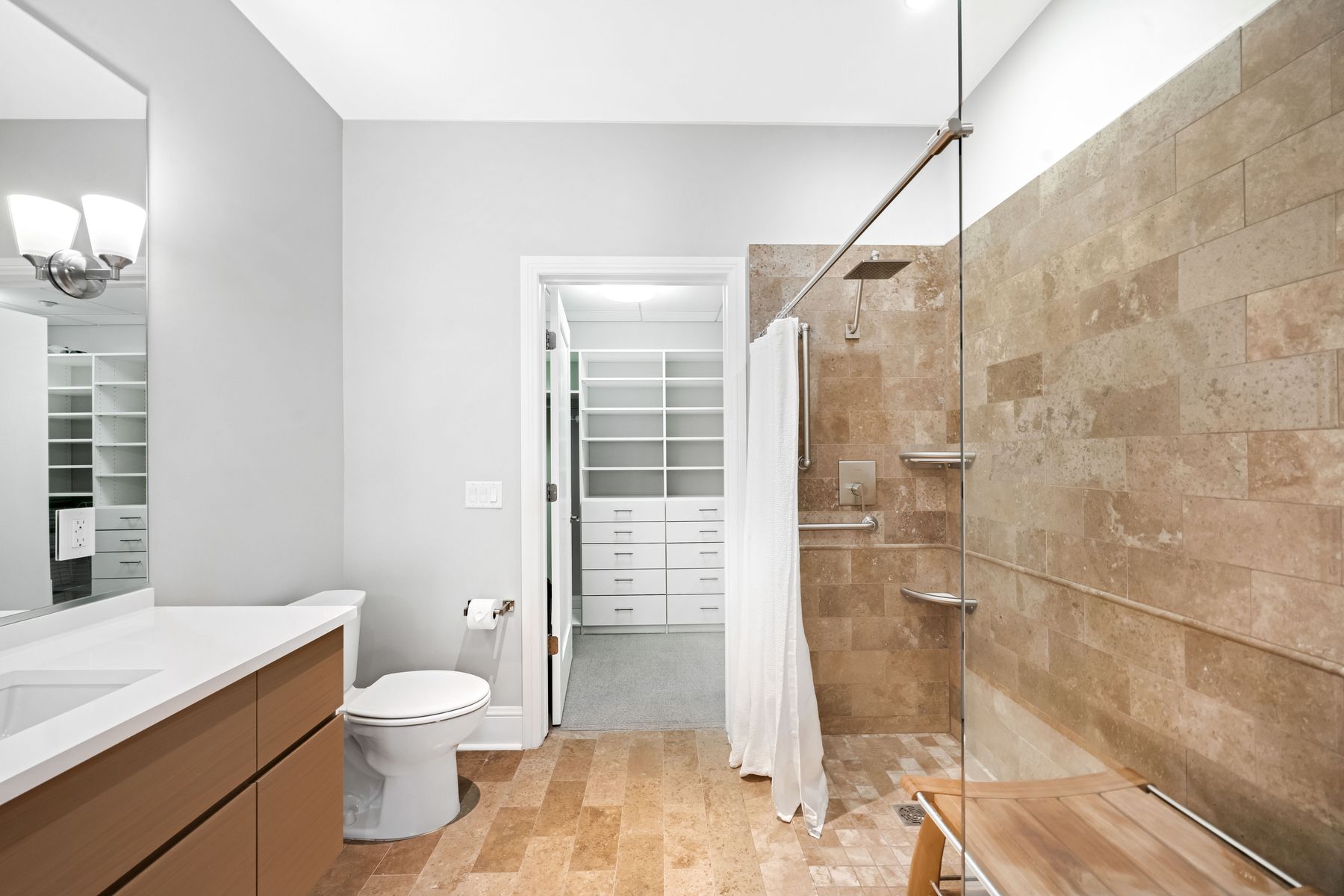  Featuring Stunning Western Views of the Front Range - 物件實景