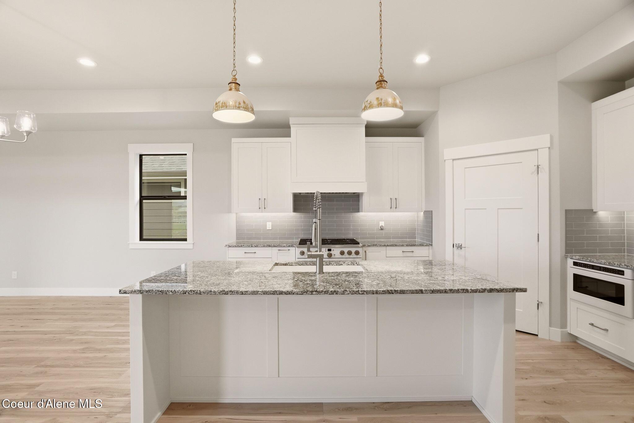 Coeur d'Alene, Idaho, 83815, United States, 4 Bedrooms Bedrooms, ,3 BathroomsBathrooms,Residential,For Sale,2039969