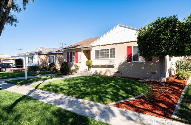 Lakewood, California, 90712, United States, 3 Bedrooms Bedrooms, ,2 BathroomsBathrooms,Residential,For Sale,1986109