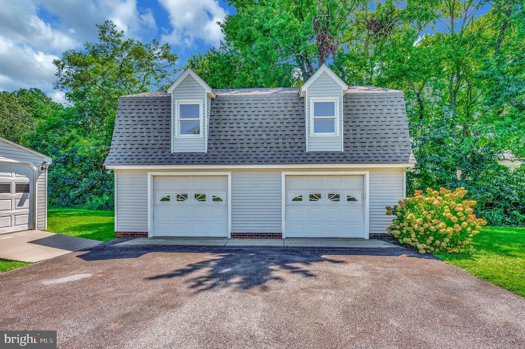Hague, Virginia, 22469, United States, 4 Bedrooms Bedrooms, ,3 BathroomsBathrooms,Residential,For Sale,1944720