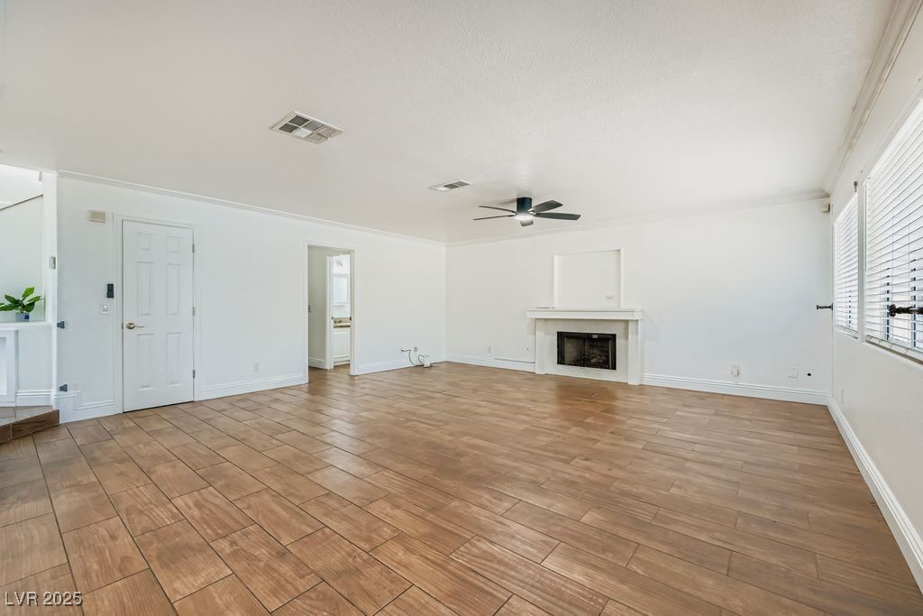 North Las Vegas, Nevada, 89031, United States, 4 Bedrooms Bedrooms, ,3 BathroomsBathrooms,Residential,For Sale,1941055