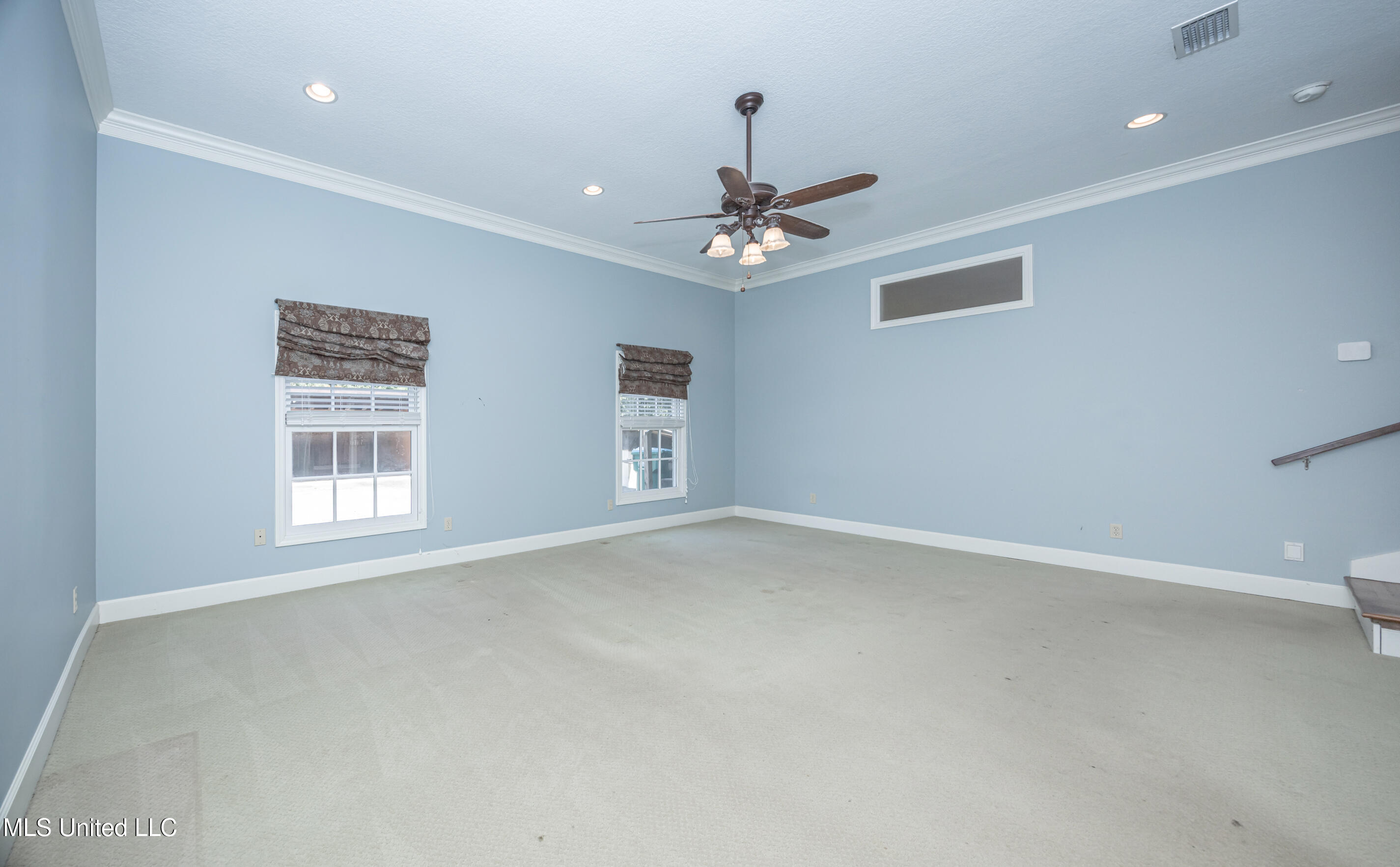 Ocean Springs, Mississippi, 39564, United States, 3 Bedrooms Bedrooms, ,3 BathroomsBathrooms,Residential,For Sale,1903607
