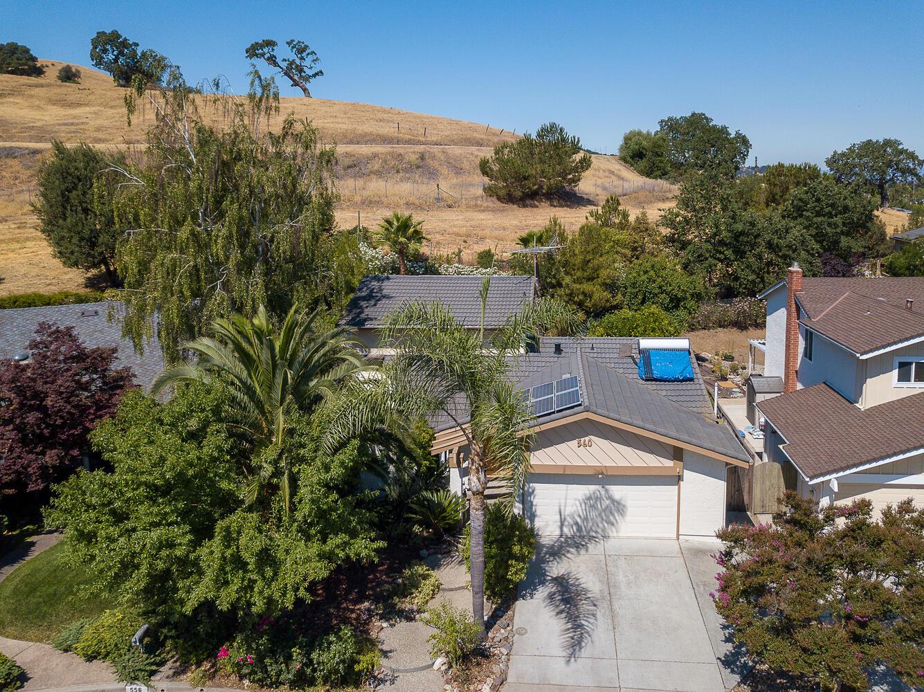 San Jose - Blossom Valley, California, 95123, United States, 4 Bedrooms Bedrooms, ,2 BathroomsBathrooms,Residential,For Sale,1732910