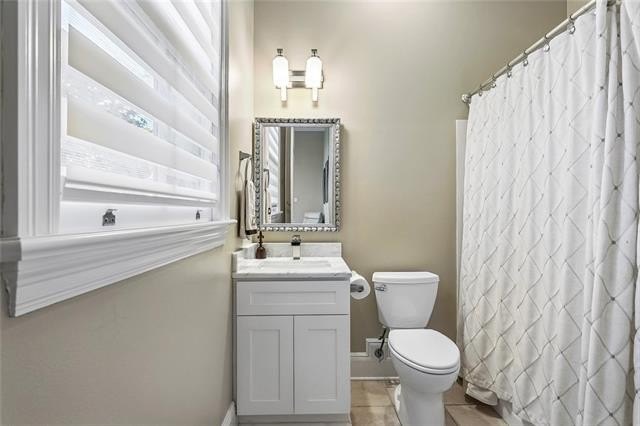 Mandeville, Louisiana, 70471, United States, 5 Bedrooms Bedrooms, ,6 BathroomsBathrooms,Residential,For Sale,2025079