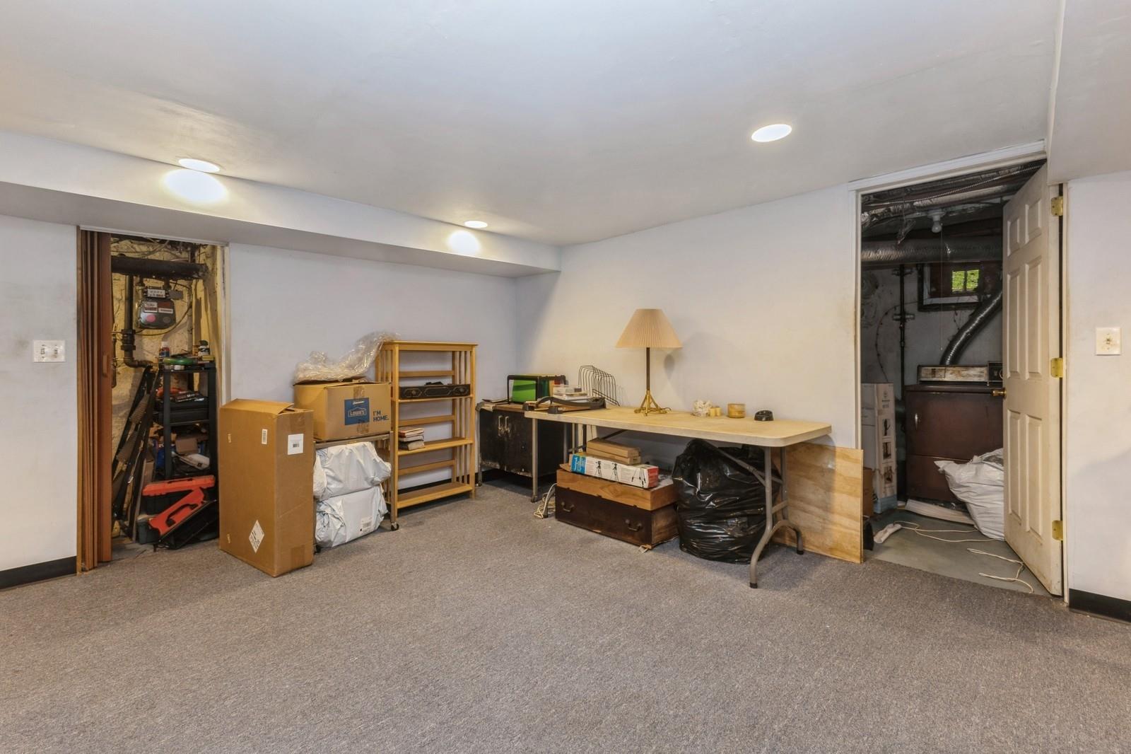 Beechhurst, New York, 11357, United States, 3 Bedrooms Bedrooms, ,2 BathroomsBathrooms,Residential,For Sale,1846806