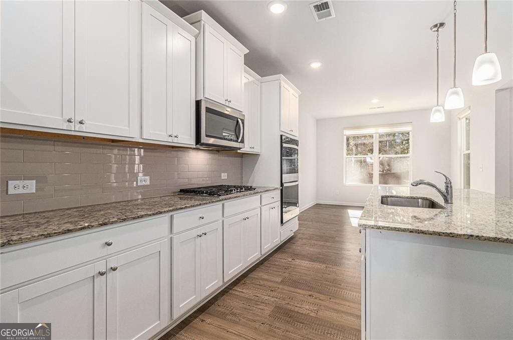 Dacula, Georgia, 30019, United States, 5 Bedrooms Bedrooms, ,4 BathroomsBathrooms,Residential,For Sale,1987186