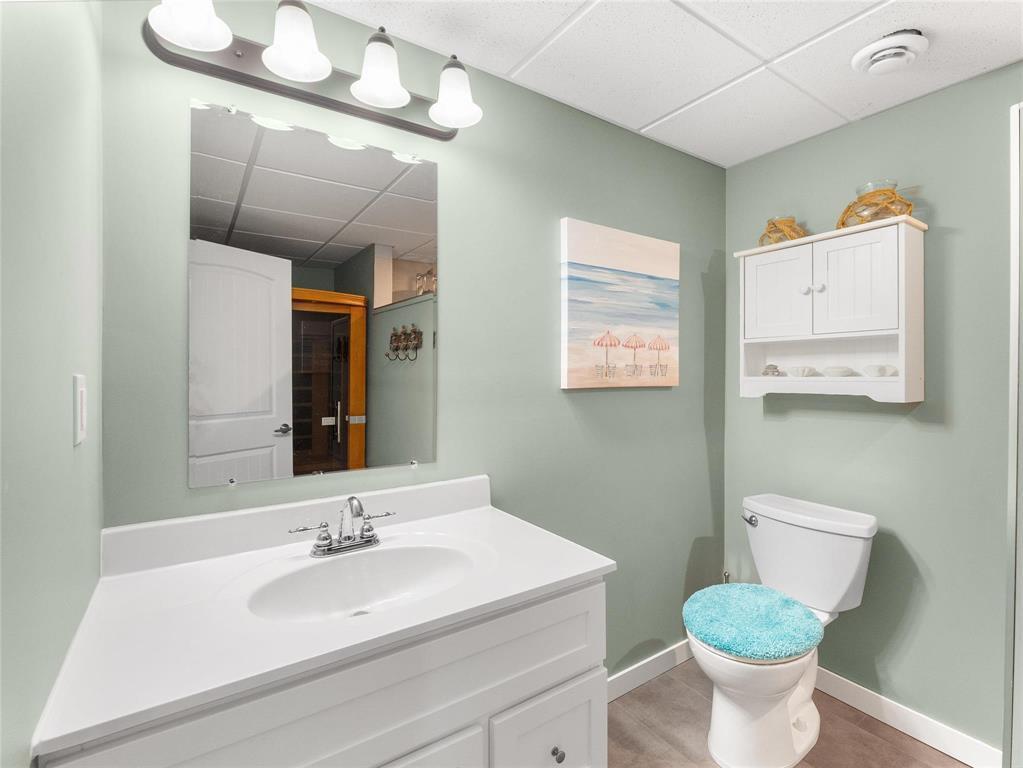 LESTER BEACH, Manitoba, R0E 0E0, CA, 4 Bedrooms Bedrooms, ,3 BathroomsBathrooms,Residential,For Sale,1949698