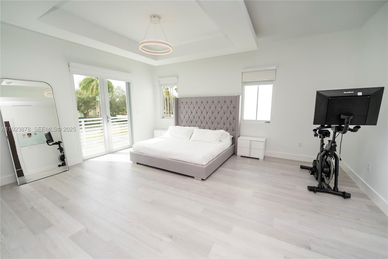 Doral, Florida, 33122, United States, 4 Bedrooms Bedrooms, ,5 BathroomsBathrooms,Residential,For Sale,2002186