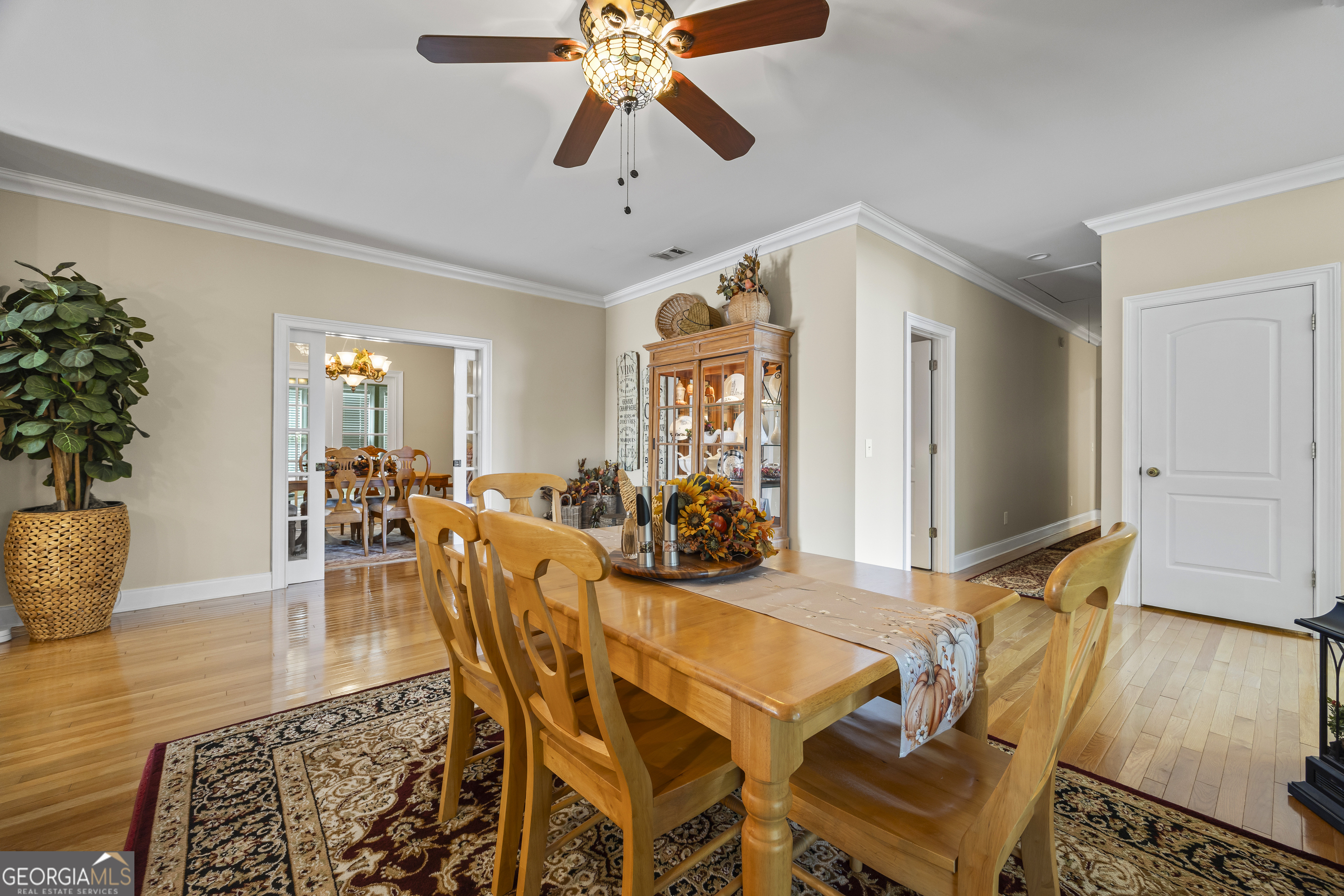 Helen, Georgia, 30545, United States, 3 Bedrooms Bedrooms, ,3 BathroomsBathrooms,Residential,For Sale,1983913