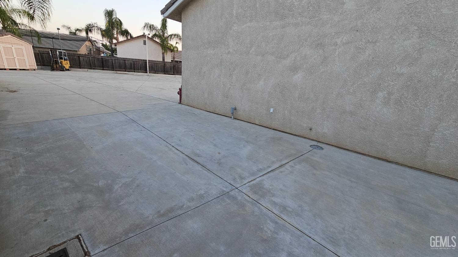 Bakersfield, California, 93312, United States, 4 Bedrooms Bedrooms, ,3 BathroomsBathrooms,Residential,For Sale,1940074