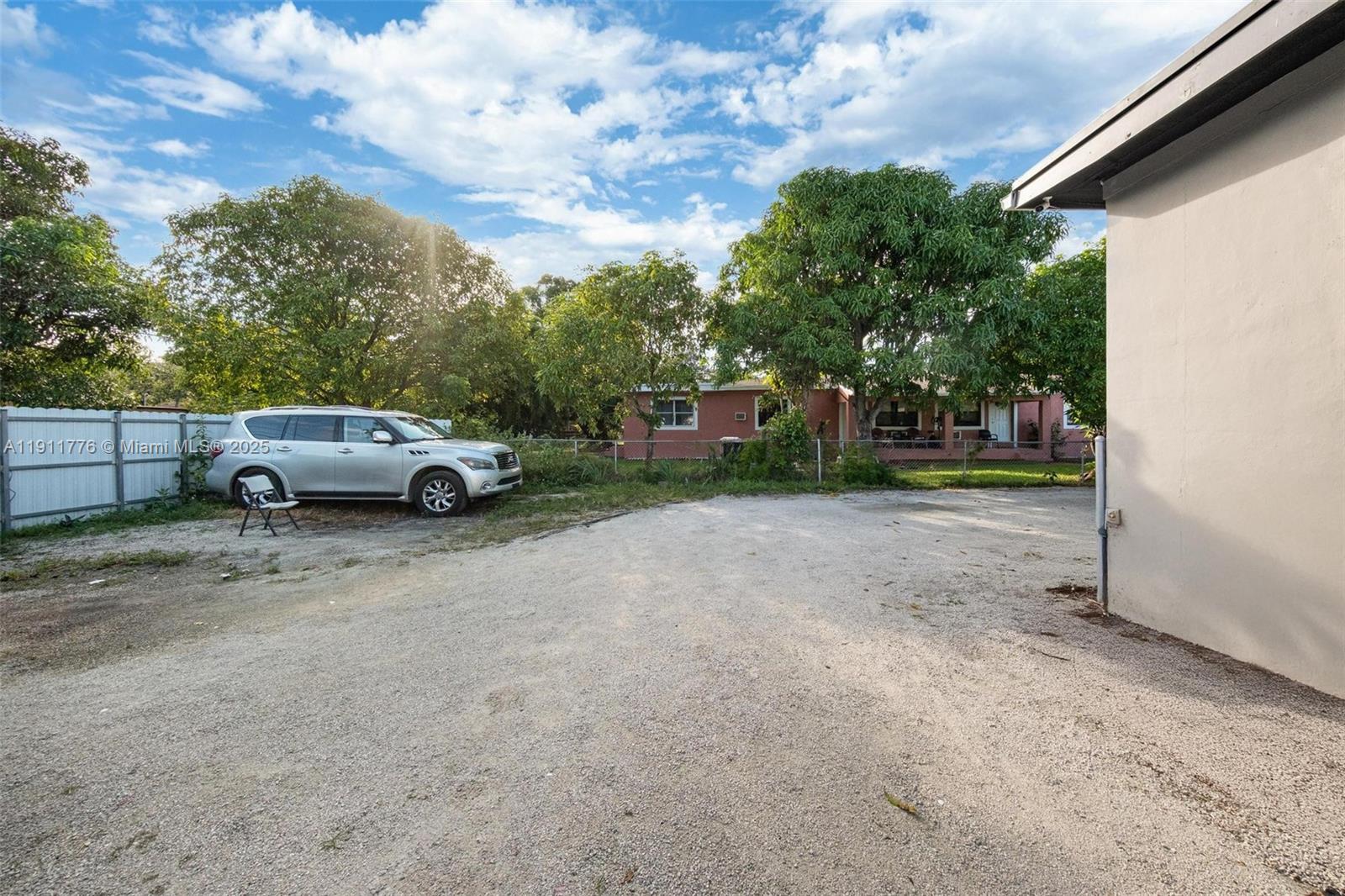 North Miami, Florida, 33168, United States, ,Residential,For Sale,1991833