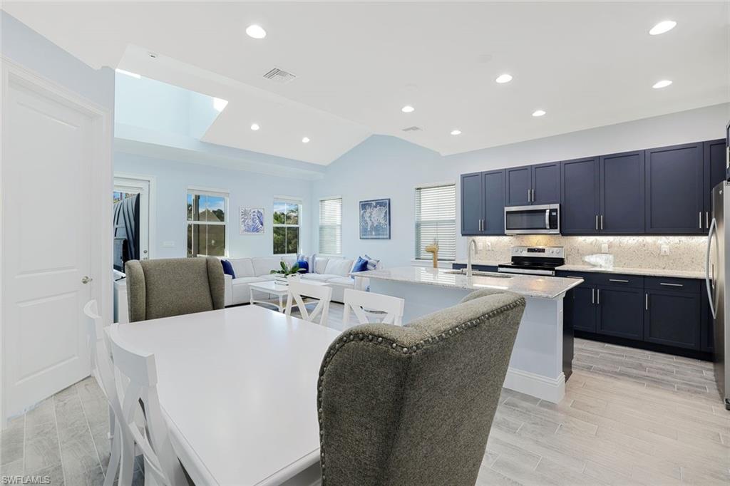 Naples, Florida, 34113, United States, 2 Bedrooms Bedrooms, ,2 BathroomsBathrooms,Residential,For Sale,1994821