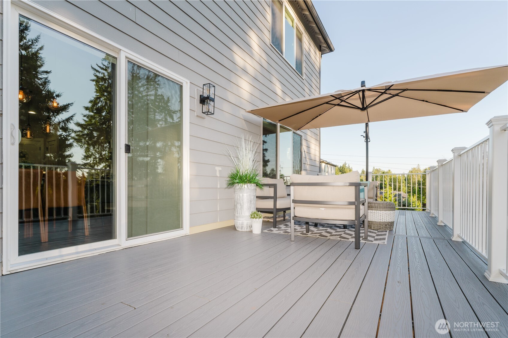 Bothell, Washington, 98021, United States, 5 Bedrooms Bedrooms, ,3 BathroomsBathrooms,Residential,For Sale,1900701