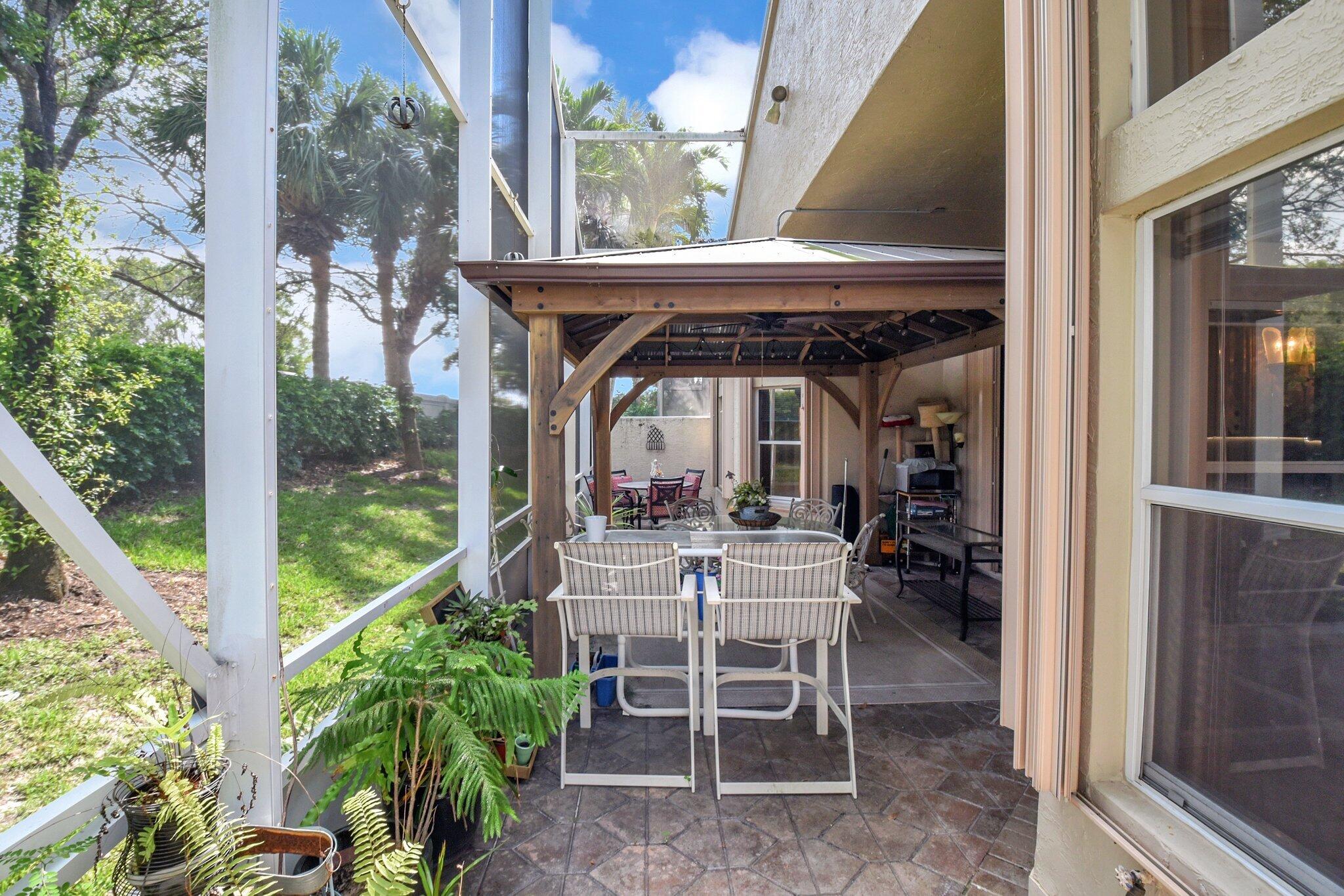 Lake Worth, Florida, 33467, United States, 4 Bedrooms Bedrooms, ,3 BathroomsBathrooms,Residential,For Sale,1829165