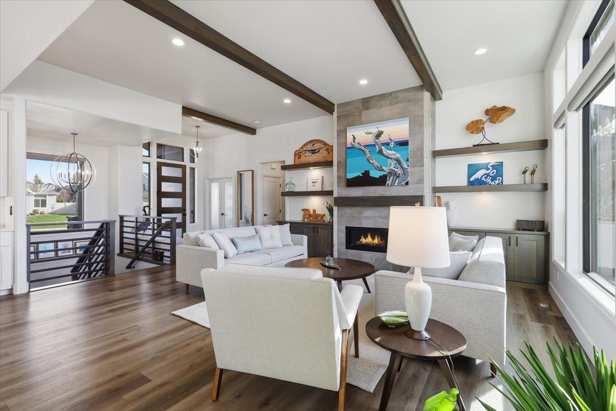 Spokane, Washington, 99208, United States, 5 Bedrooms Bedrooms, ,3 BathroomsBathrooms,Residential,For Sale,1992809