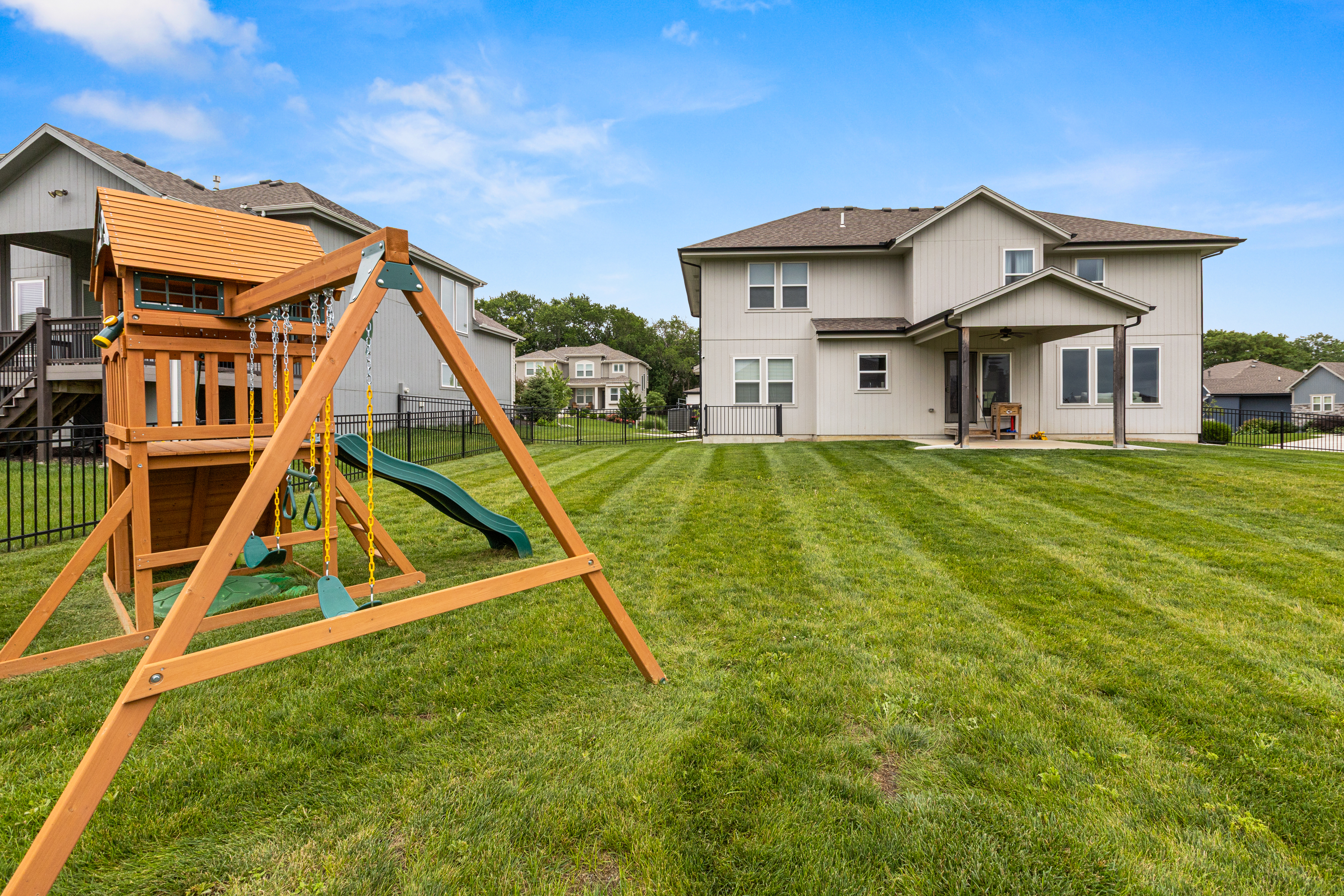  9196 Green Road, Lenexa, KS 66227 - 物件實景