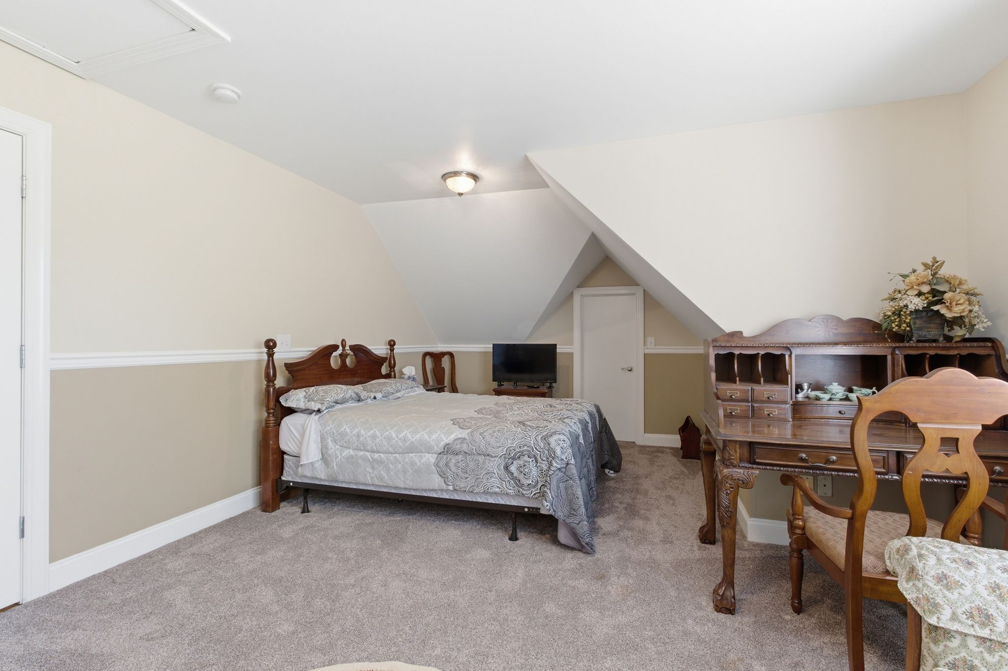 1823 Se Broad St, Murfreesboro, TN, 37130 - 物件實景