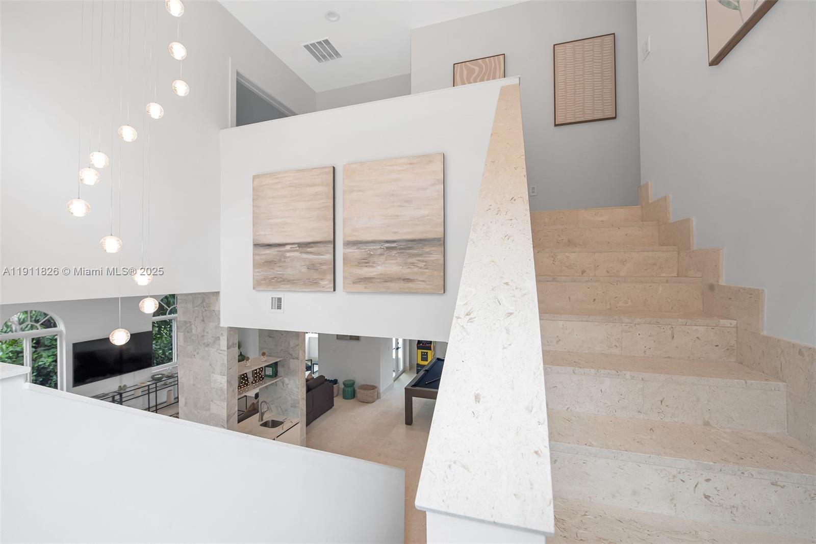 Miami, Florida, 33155, United States, 5 Bedrooms Bedrooms, ,4 BathroomsBathrooms,Residential,For Sale,1994722