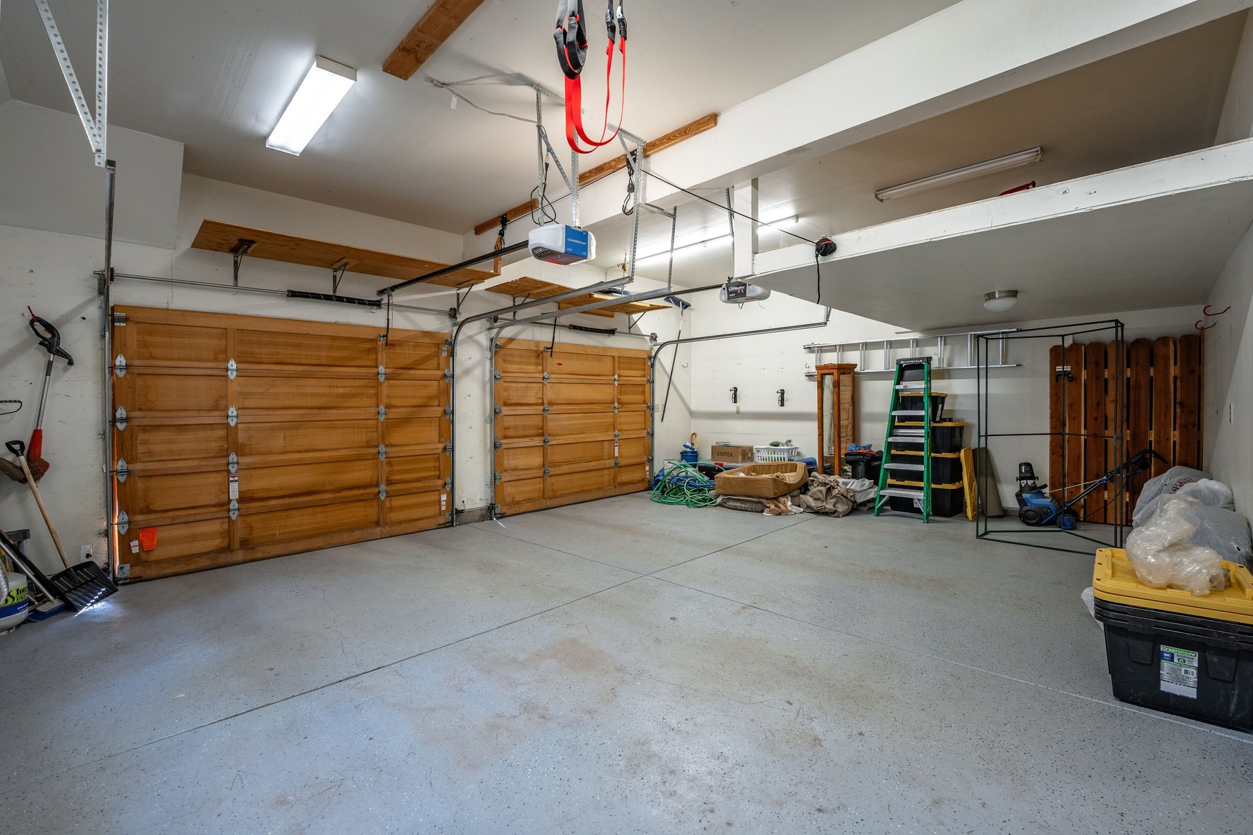  Custom Home in Prosser Lakeview with Lake and Forest Access - 物件實景