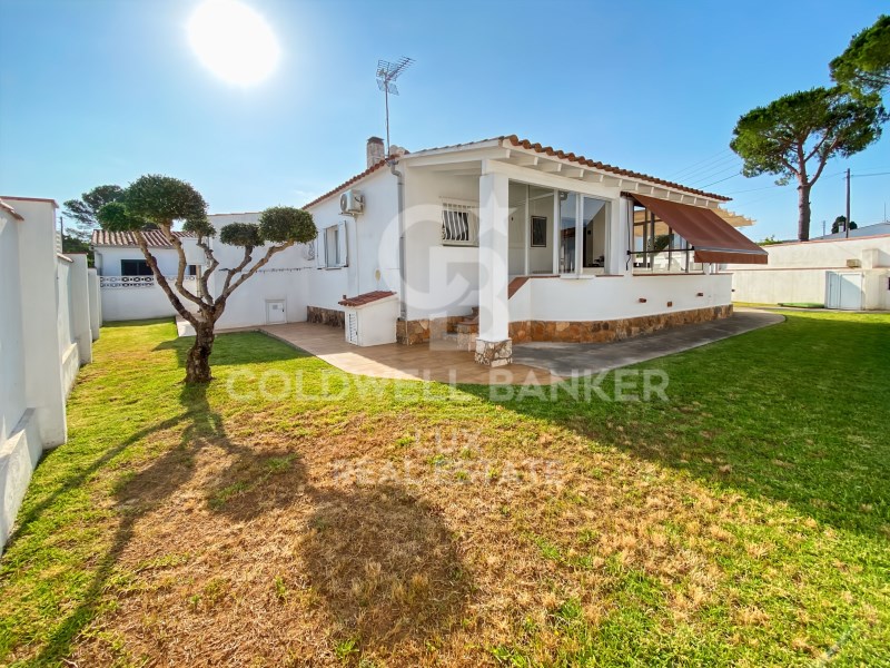 L'Escala, Catalonia, ES, 3 Bedrooms Bedrooms, ,2 BathroomsBathrooms,Residential,For Sale,1876922