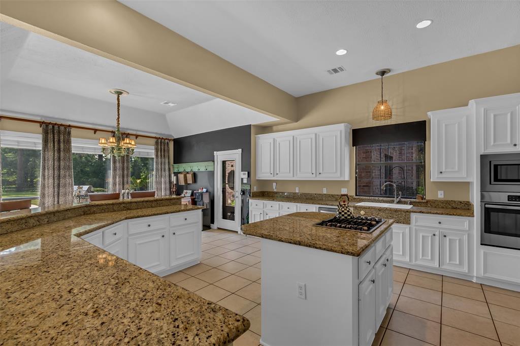 Magnolia, Texas, 77355, United States, 5 Bedrooms Bedrooms, ,5 BathroomsBathrooms,Residential,For Sale,1875805