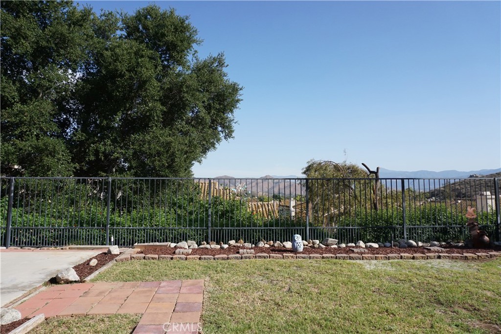 Corona, California, 92879, United States, 4 Bedrooms Bedrooms, ,3 BathroomsBathrooms,Residential,For Sale,1874942