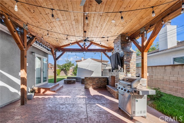 Downey, California, 90241, United States, 4 Bedrooms Bedrooms, ,2 BathroomsBathrooms,Residential,For Sale,1893298