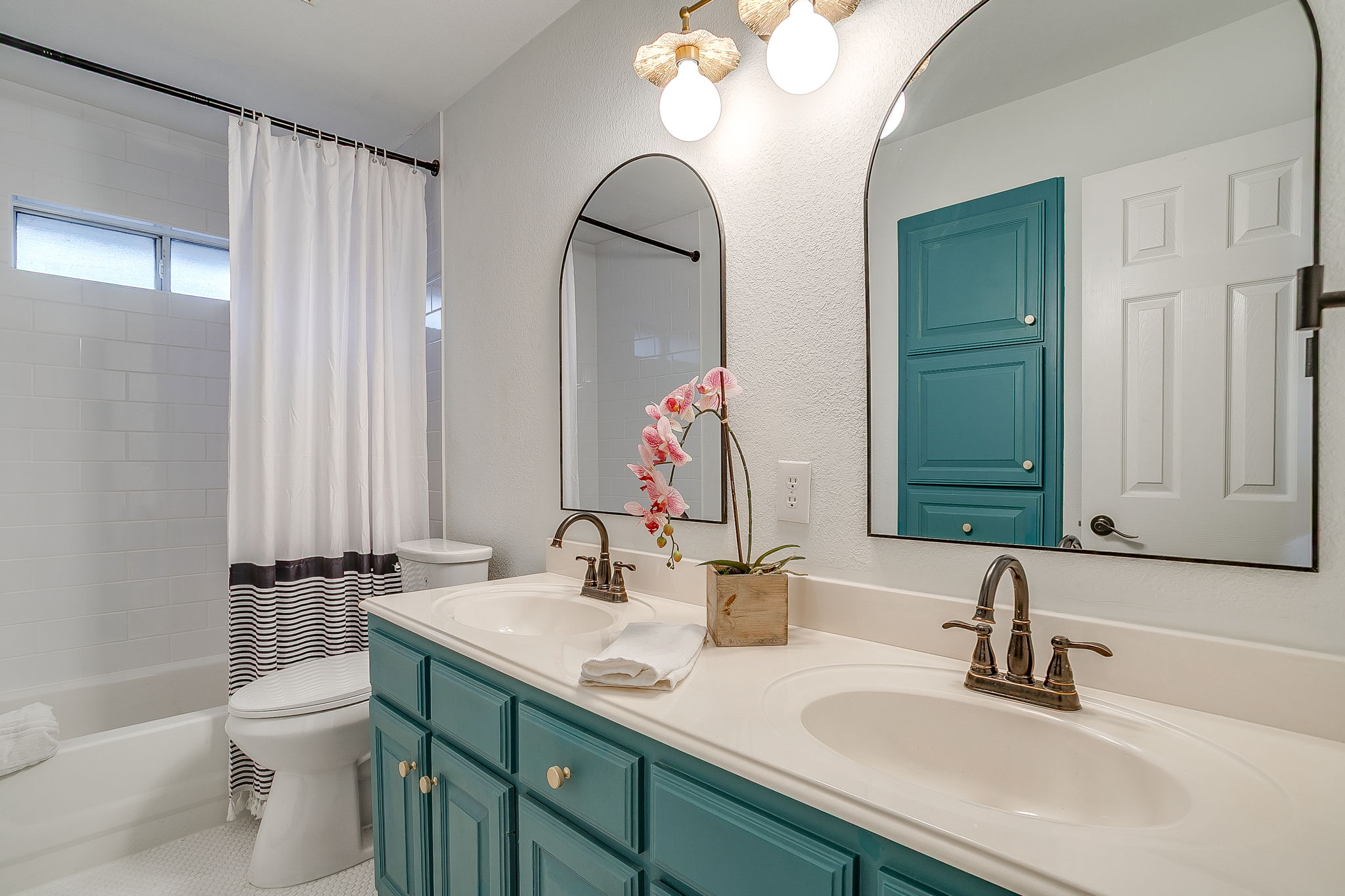  7732 Bridlewood Court, North Richland Hills, TX, 76182 - 物件實景