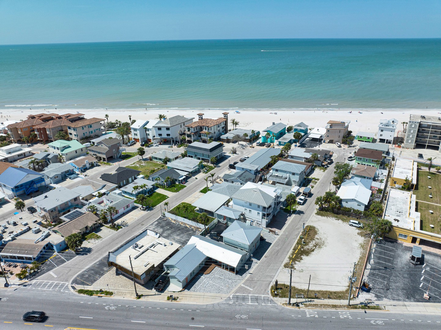 Redington Shores, Florida, 33708, United States, 5 Bedrooms Bedrooms, ,8 BathroomsBathrooms,Residential,For Sale,1977851