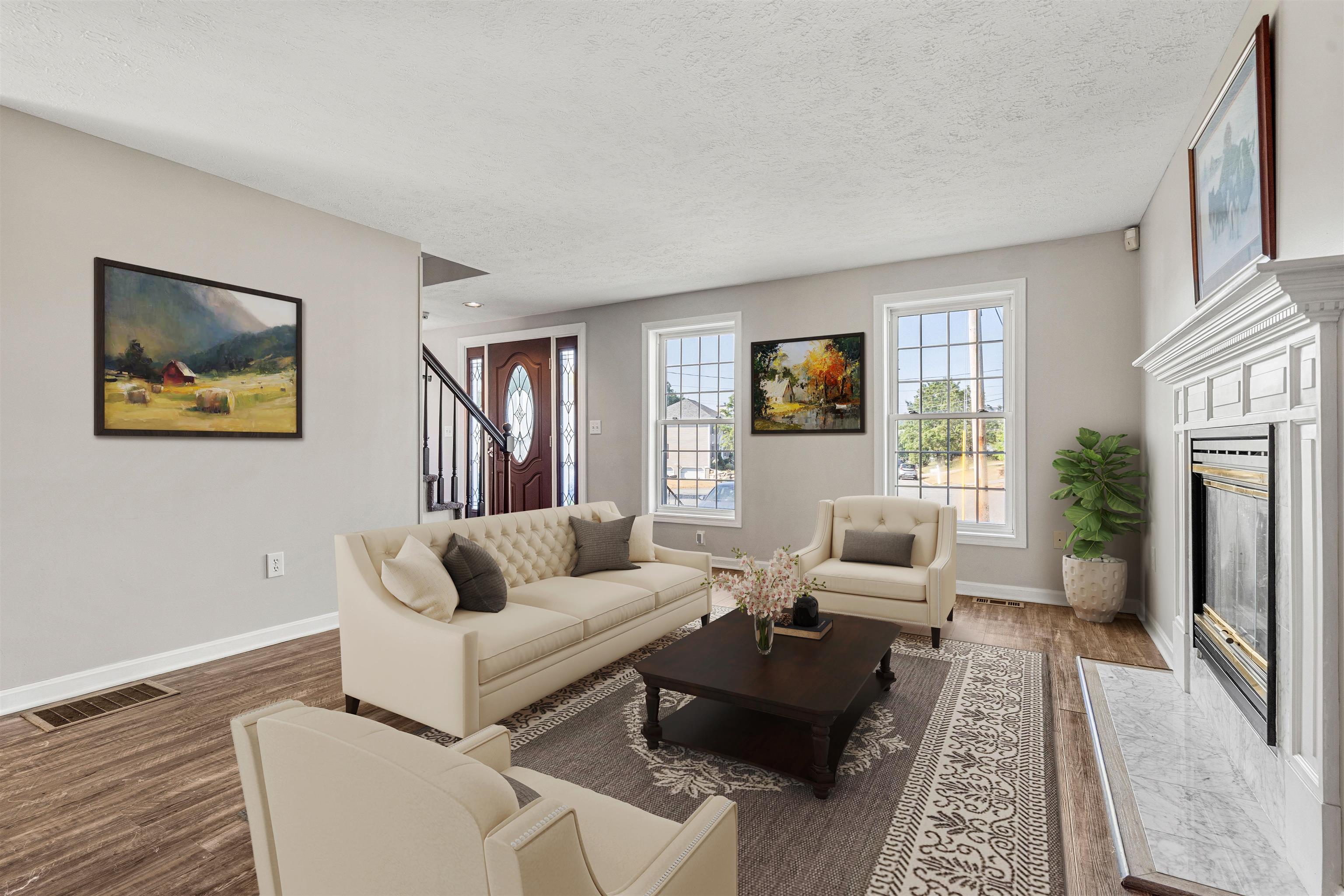 Manchester, New Hampshire, 03109, United States, 3 Bedrooms Bedrooms, ,1 BathroomBathrooms,Residential,For Sale,1906679