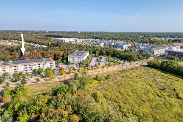 Weymouth, Massachusetts, 02190, United States, 2 Bedrooms Bedrooms, ,2 BathroomsBathrooms,Residential,For Sale,1978369