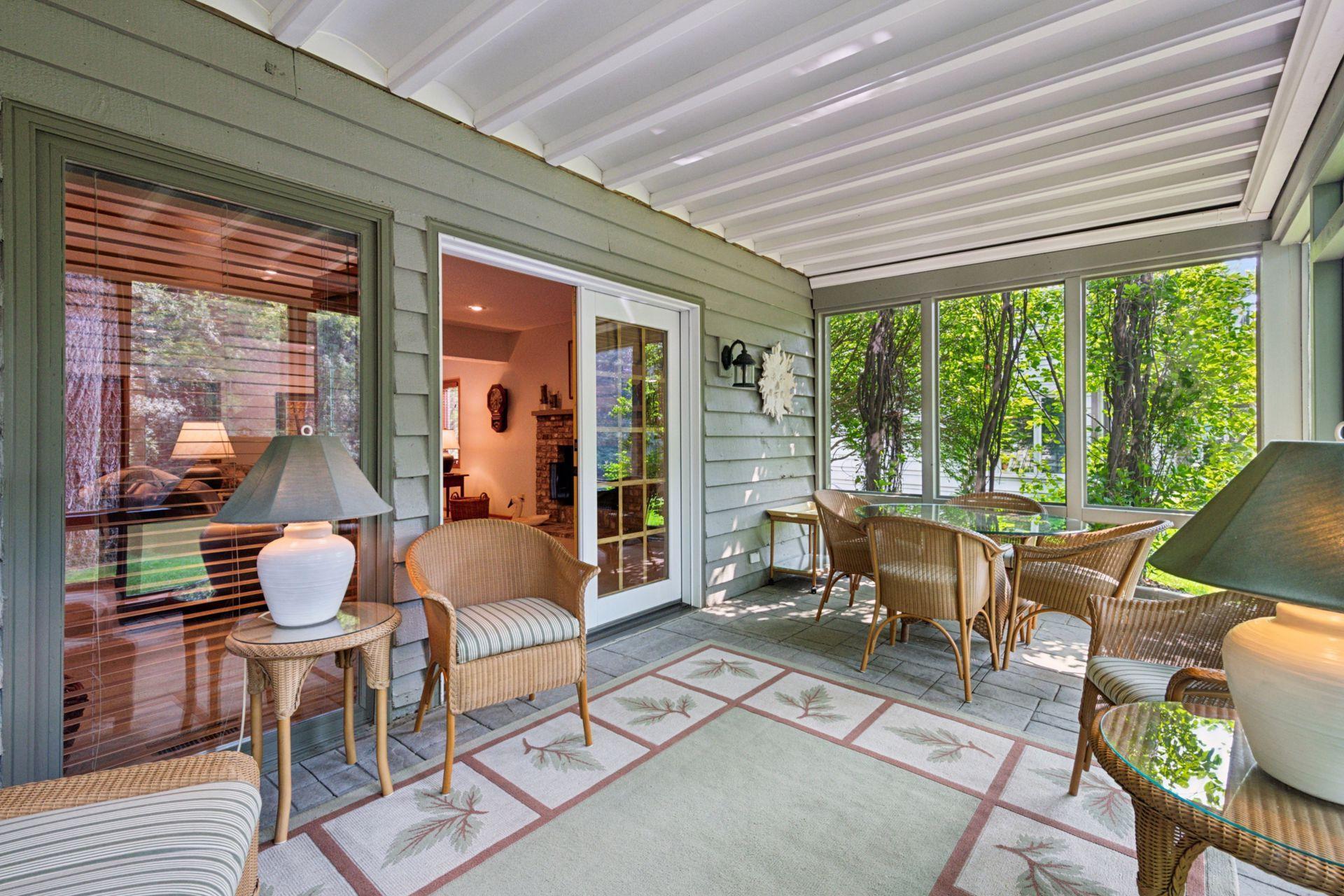 Edina, Minnesota, 55439, United States, 3 Bedrooms Bedrooms, ,2 BathroomsBathrooms,Residential,For Sale,1941919