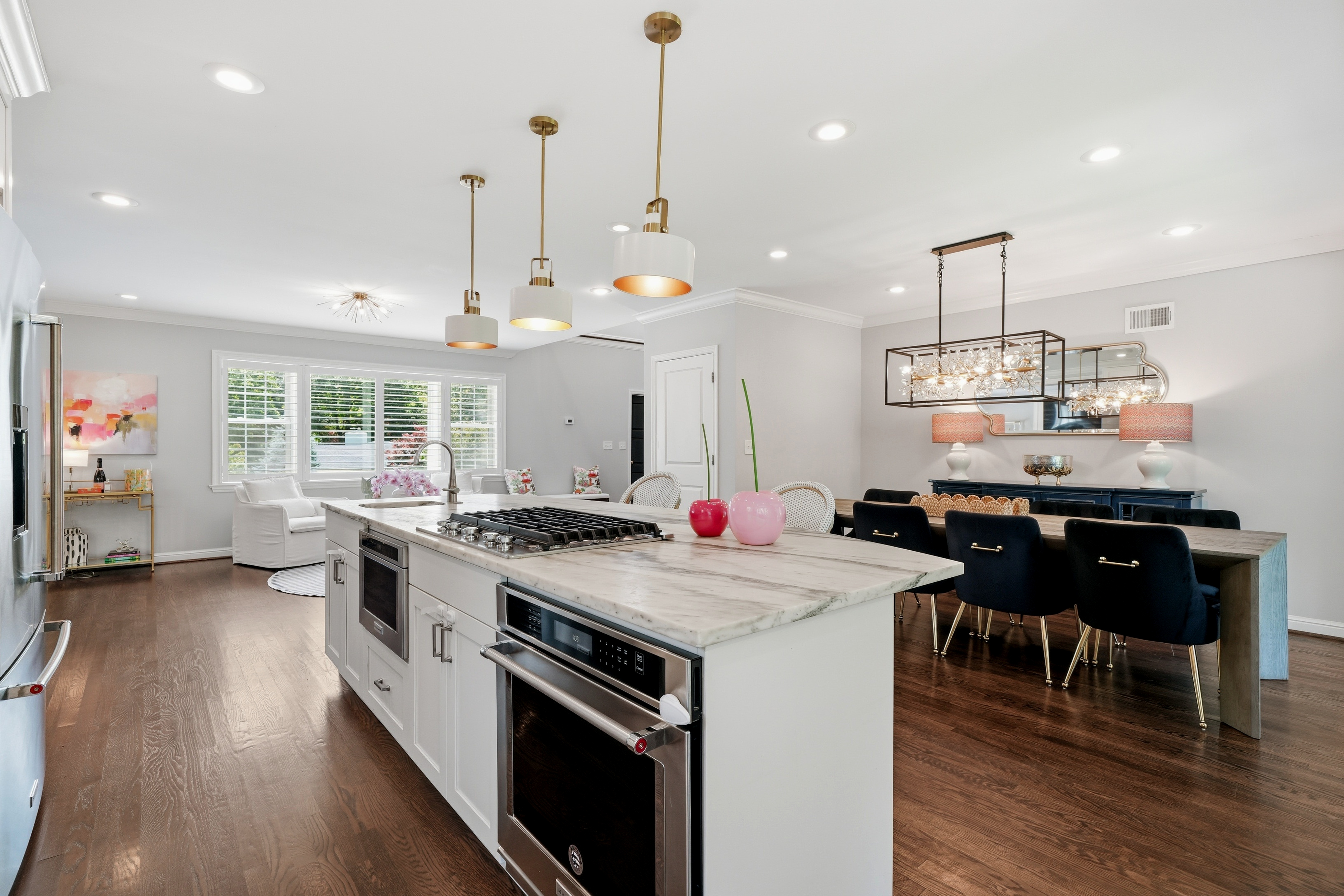  Discover Your Dream Home in Warson Woods: Elegantly Enhanced Living - 物件實景