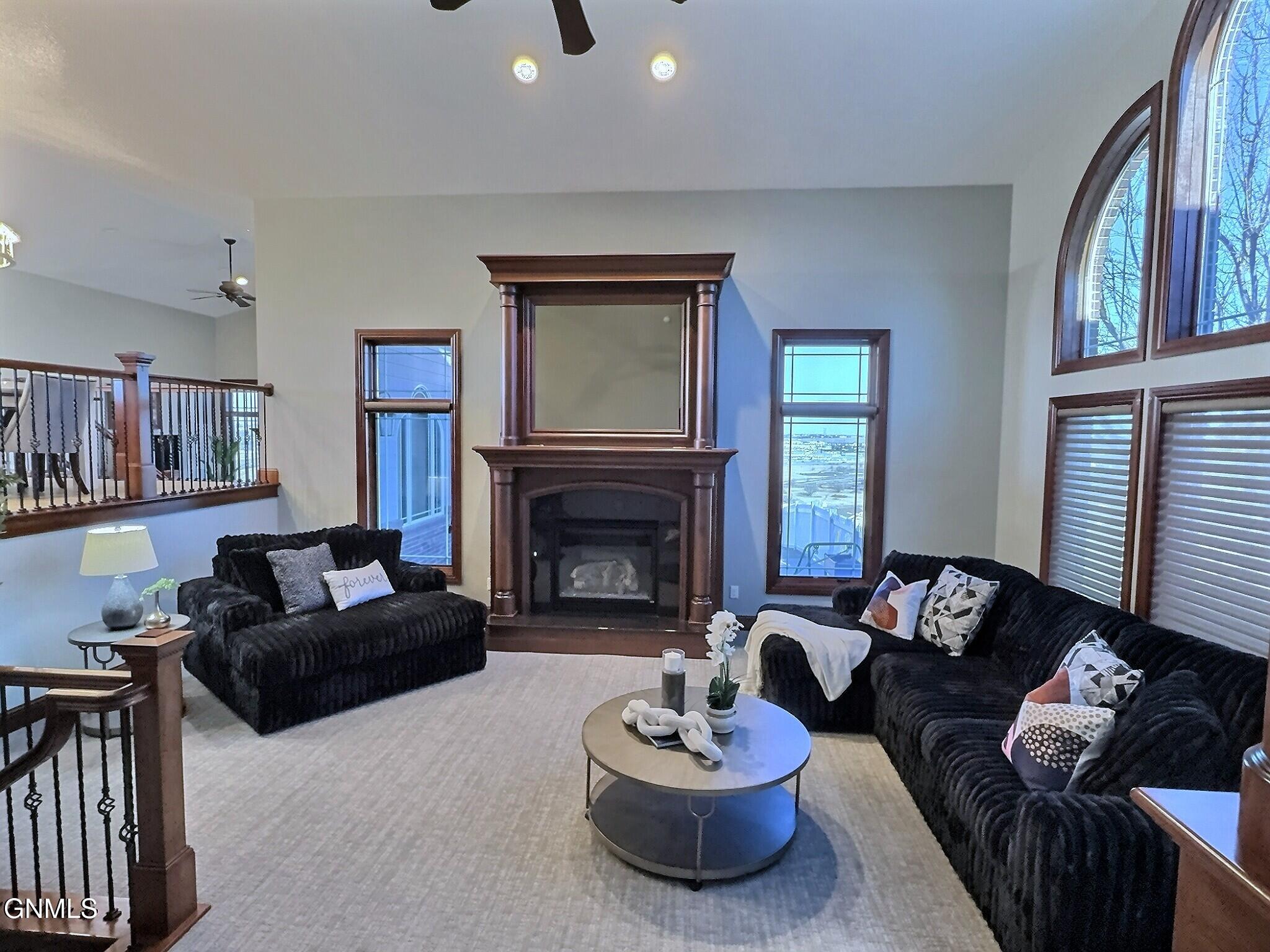 Bismarck, North Dakota, 58501, United States, 4 Bedrooms Bedrooms, ,4 BathroomsBathrooms,Residential,For Sale,2038873