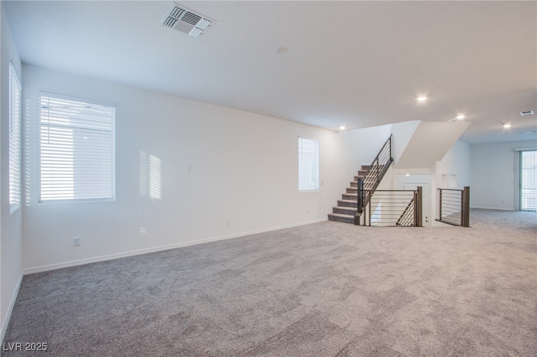 Las Vegas, Nevada, 89141, United States, 5 Bedrooms Bedrooms, ,3 BathroomsBathrooms,Residential,For Sale,1978122