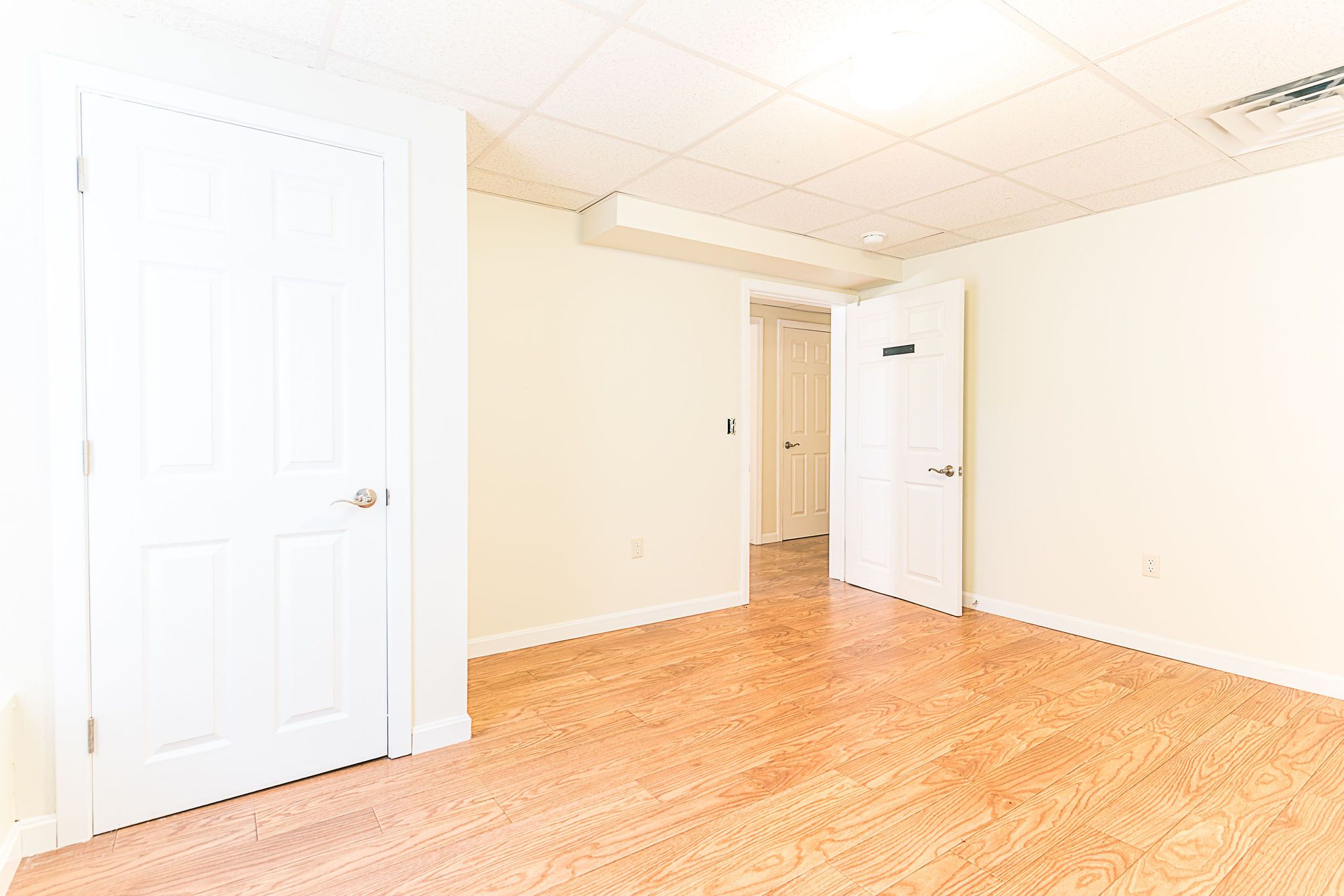  1107 Pontiac Avenue, Cranston, RI, 02921 - 物件實景