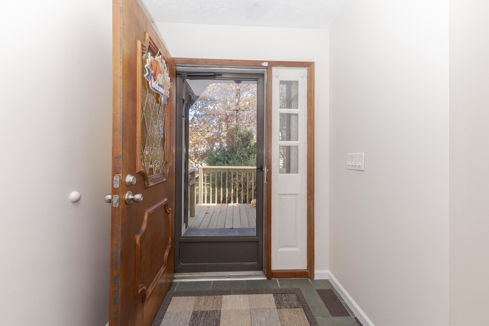 Heyworth, Illinois, 61745, United States, 3 Bedrooms Bedrooms, ,3 BathroomsBathrooms,Residential,For Sale,1989458