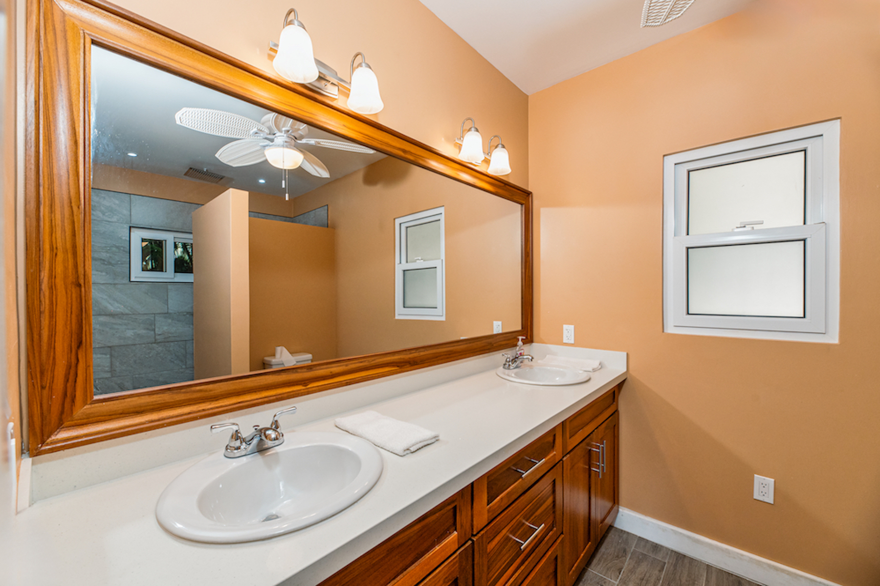 Charming Turnkey Tropical Home in Palmetto Bay - 物件實景