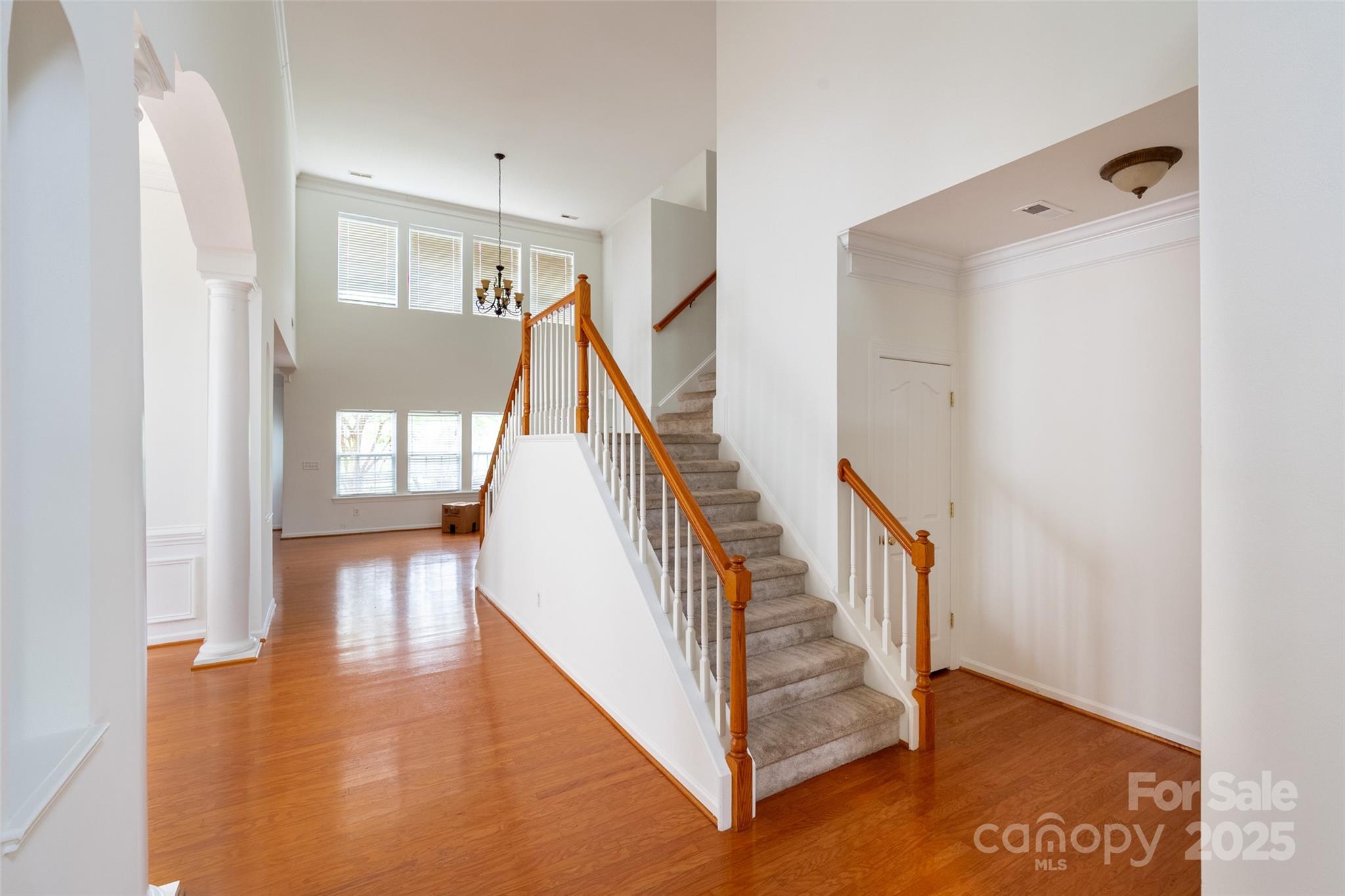 Charlotte, North Carolina, 28213, United States, 4 Bedrooms Bedrooms, ,3 BathroomsBathrooms,Residential,For Sale,1794508