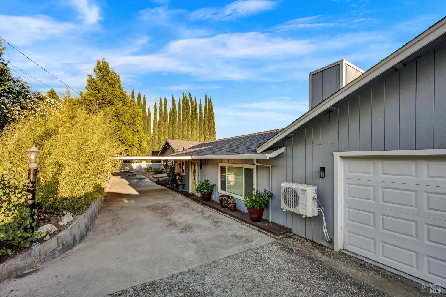 Nice, California, 95464, United States, 3 Bedrooms Bedrooms, ,4 BathroomsBathrooms,Residential,For Sale,1974122